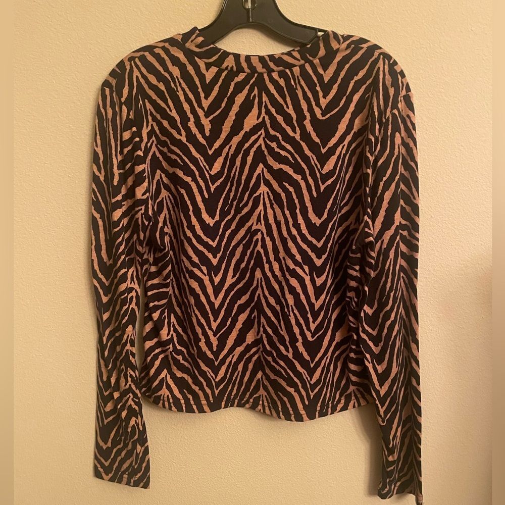 Animal print top fits size L